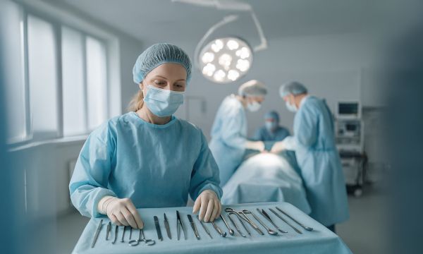 Pr&auml;zisionsfertigung in Titan & Peek - Procon Medizintechnik GmbH