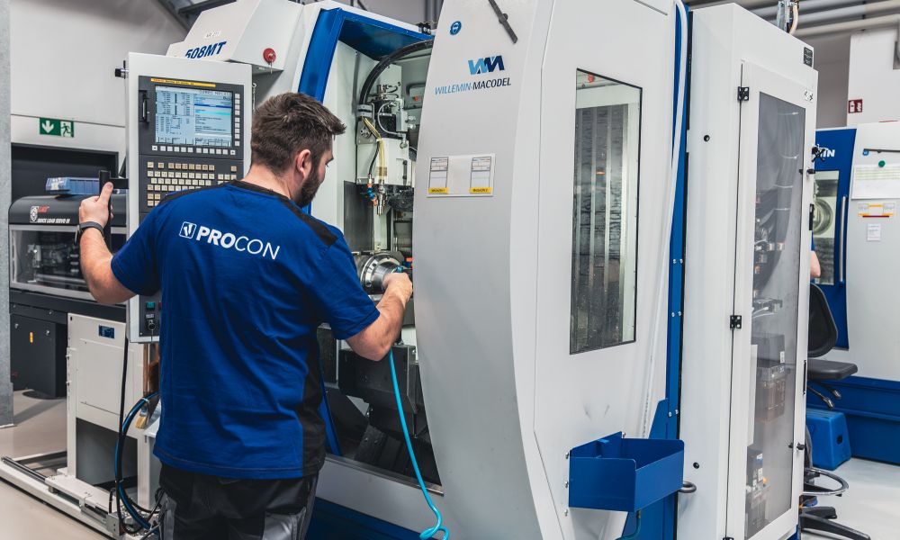 Präzisionsfertigung bei Procon Medizintechnik GmbH
